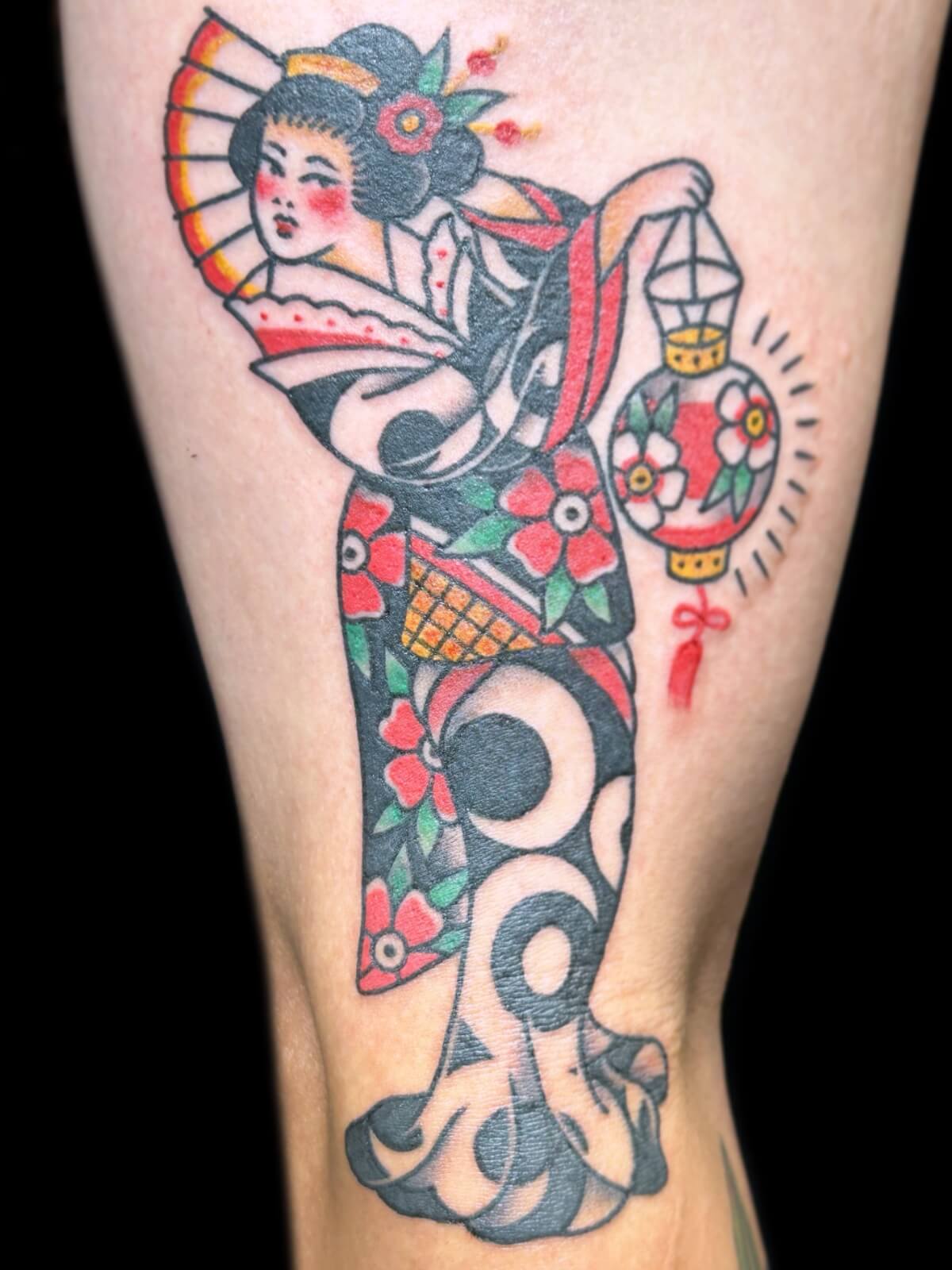 芸者、花魁モチーフのアメリカントラディショナルタトゥー
